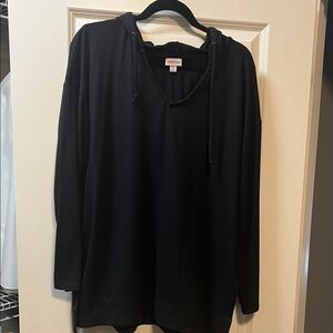 LuLaRoe XL Women’s Black V-Neck Tunic